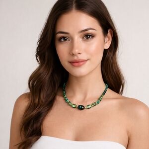 Vintage Murano Glass Emerald Green Beaded Necklace